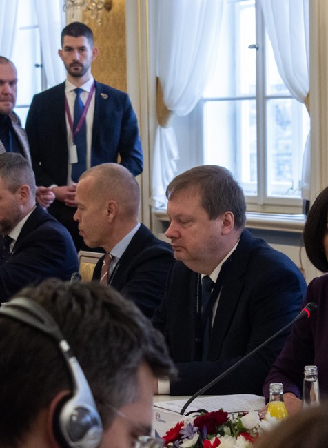 Stretnutie predsedov parlamentov V4 a Ukrajiny (1)