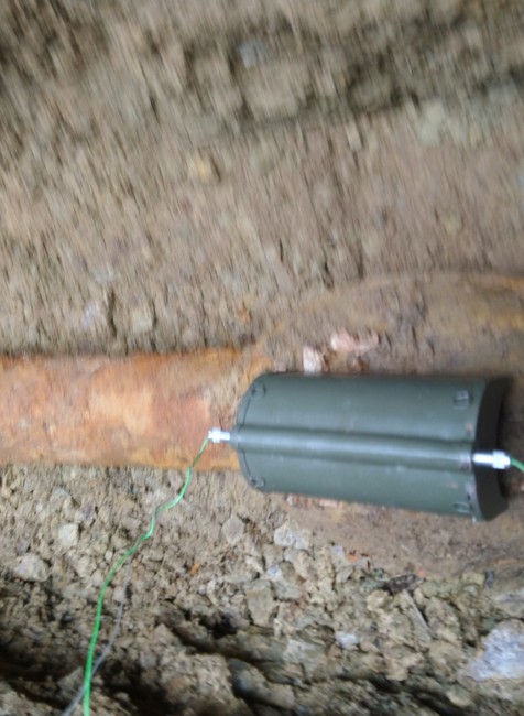 Viac ako 100 osôb museli evakuovať. Pri výkopových prácach odkryli nevybuchnutú raketu