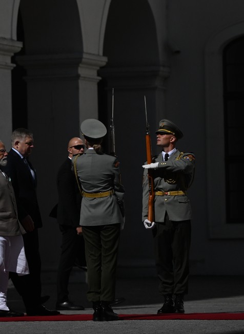 Robert Fico a Nárendr Módí