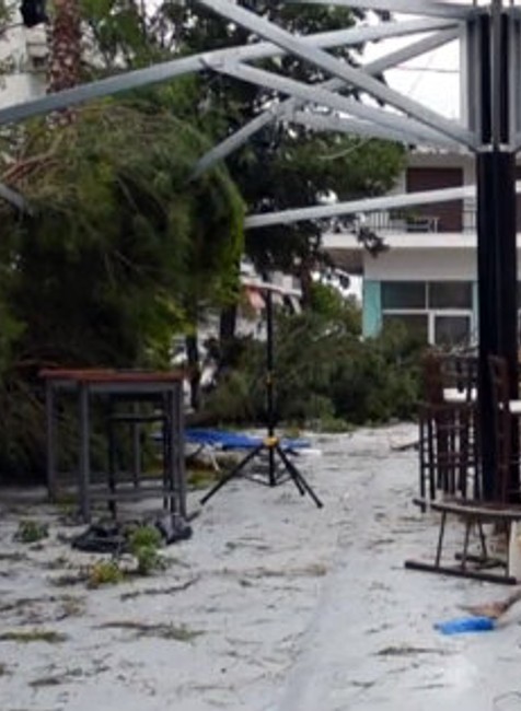 Chalkidiki po búrke dávajú do poriadku