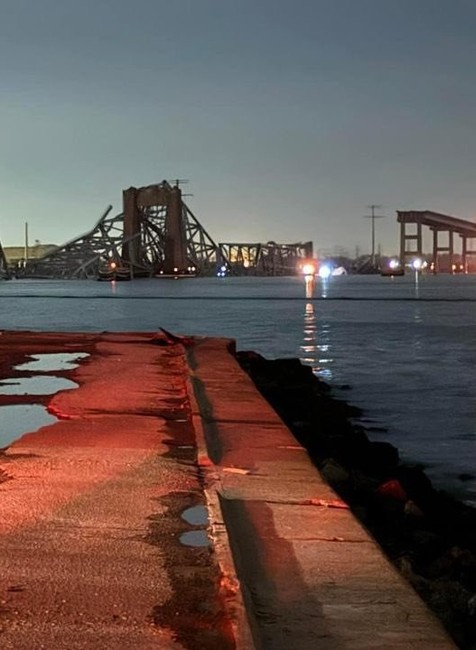 zruteny most baltimore (1)