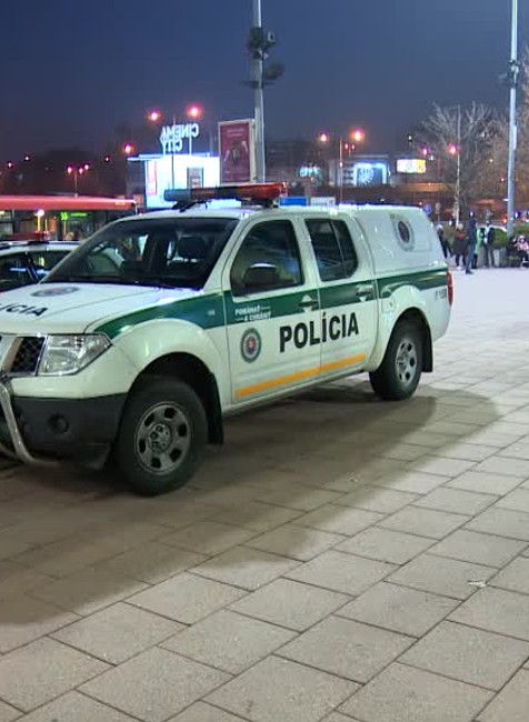 [multi] Všetky Auparky na Slovensku evakuovali. 918