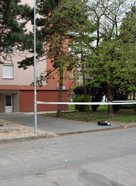 ženu obliali kyselinou