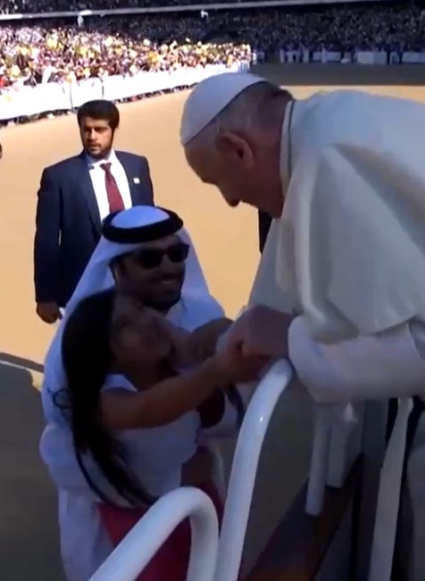 Pápež sa znaší byť blízko k ľuďom