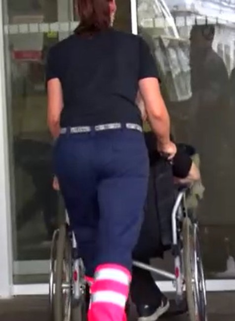 Muž s koronavírusom havaroval na motorke.