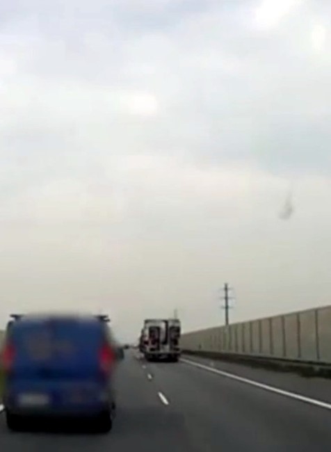 Rozhodovala každá sekunda. Sanitku, ktorá prevážala srdce, blokoval mikrobus