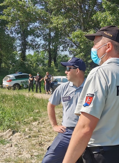 Mária († 13), ktorého strhol prúd Váhu, našli mŕtveho.