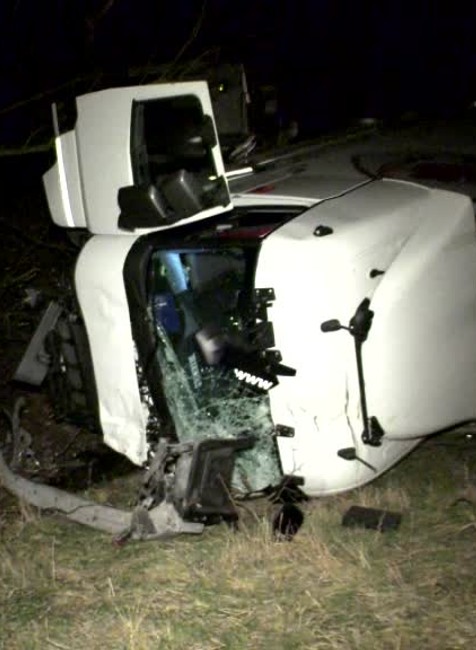 [multi] Smrtelna nehoda kamion a dodavka 15