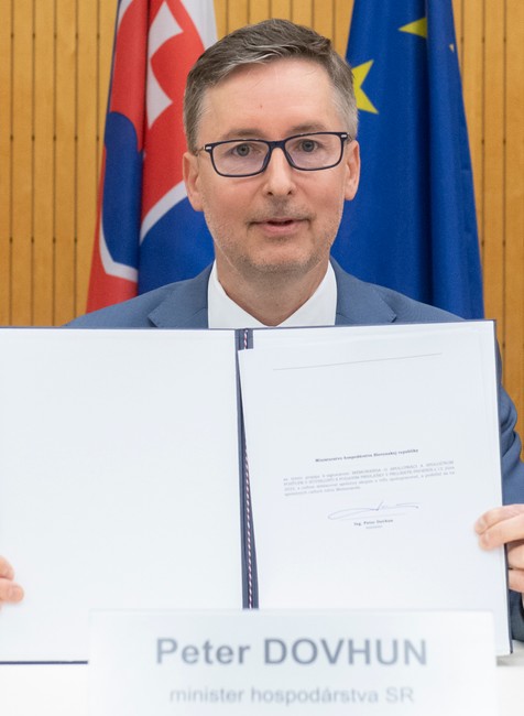 Bratislava energetika projet Phoenix memorandum podpis (11)