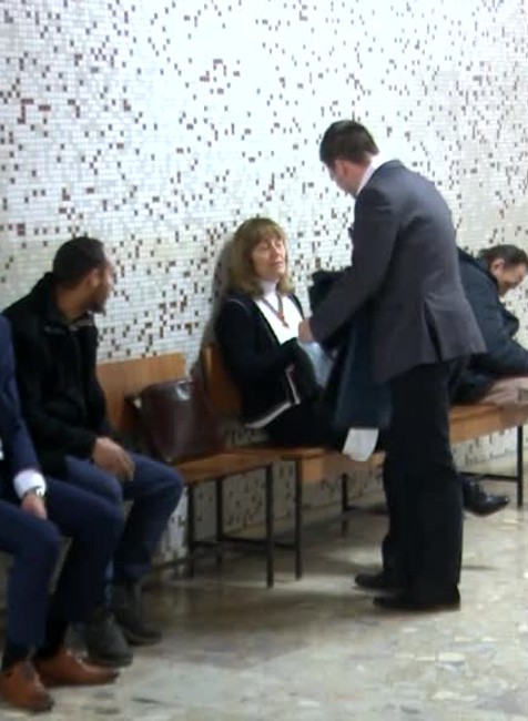 Obžalovaní z krivej výpovede v prípade bitky v Moldave sudcovi nerozumeli, pojednávanie odročil