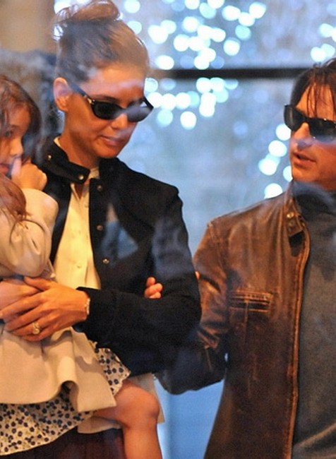 Katie Holmes, Tom Cruise a Suri Cruise, narodeniny