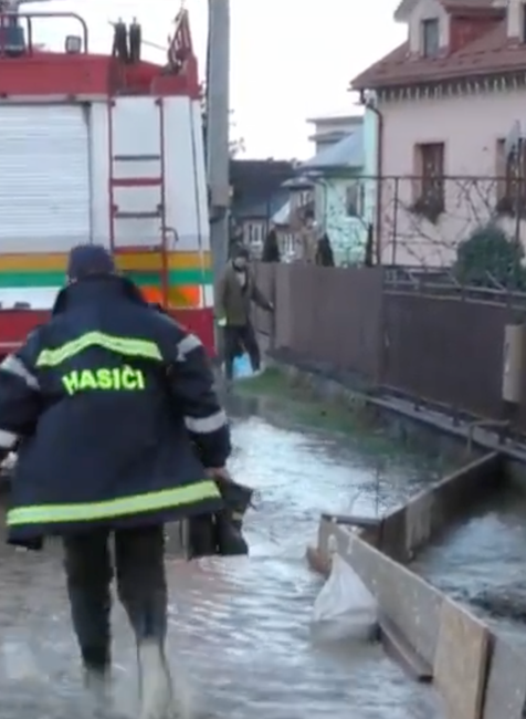 Záplavy v sninskom okrese 