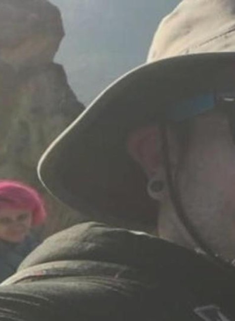 Tragická smrť na útese zaľúbených. Dvojica padala rýchlosťou 200 km/h.