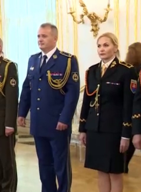 Slovensko má konečne prvú generálku. Nemali sme ju ale do čoho obliecť