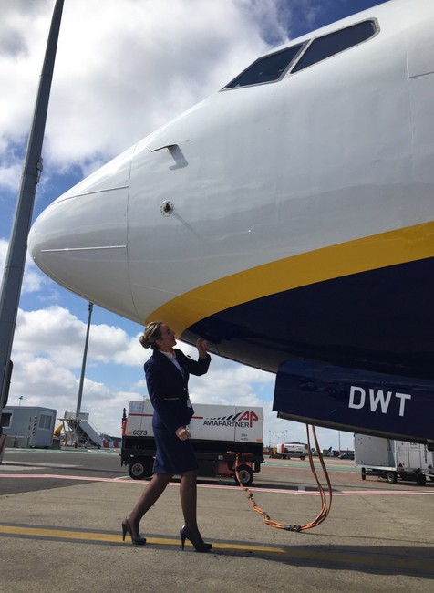 Slovenka pilotkou - Sandra  Sandtnerová