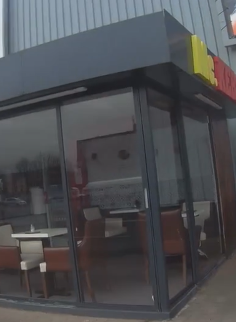 hrdinovia v uniformách (6)