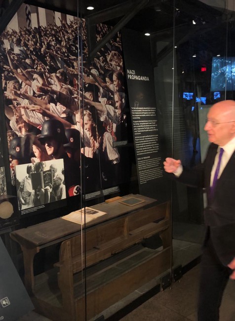 Peter Pellegrini v múzeu holokaustu USA