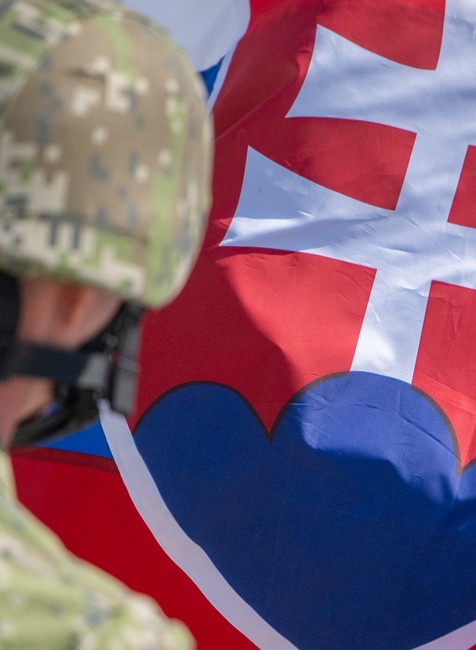 Test a následné slávnostné odovzdanie záchytného systému BAK-12