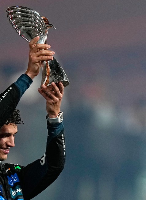 Abu_Dhabi_F1_GP_Auto_Racing_43936