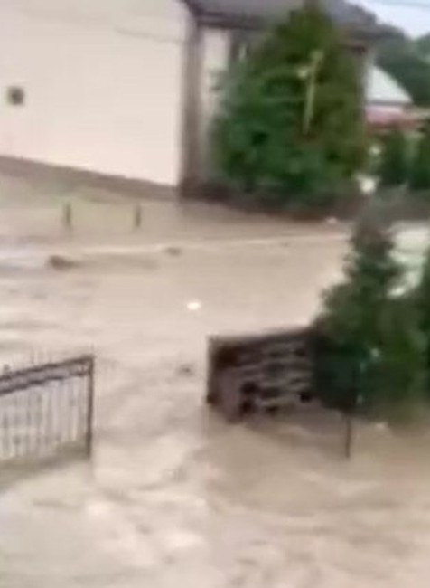 Záplavy v Pichniach.