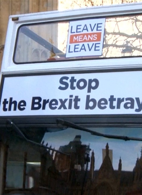 Tvrdý brexit, veľké problémy. EÚ vyváža do Británie viac potravín, ako dováža