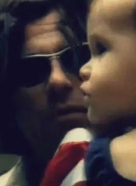 Michael Hutchence a Tiger Lily