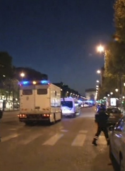 Paríž streľba 1