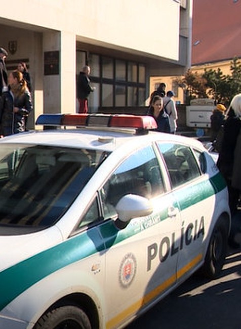 Ministerstvo spravodlivosti, Justičný palác a budovy súdov museli evakuovať