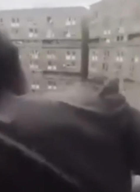 Chlapček padol z okna vo Vrakuni