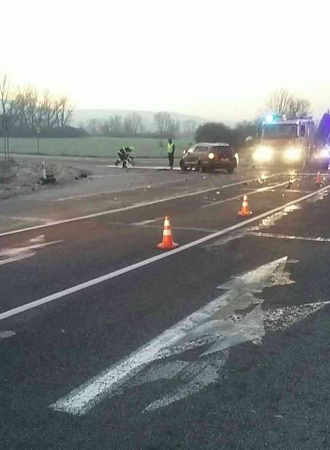 Nehoda pri Trenčíne. Medzi zranenými sú aj deti