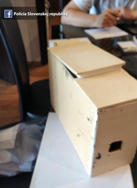 NAKA zasahuje, Bratislava, Prievidza, Senec