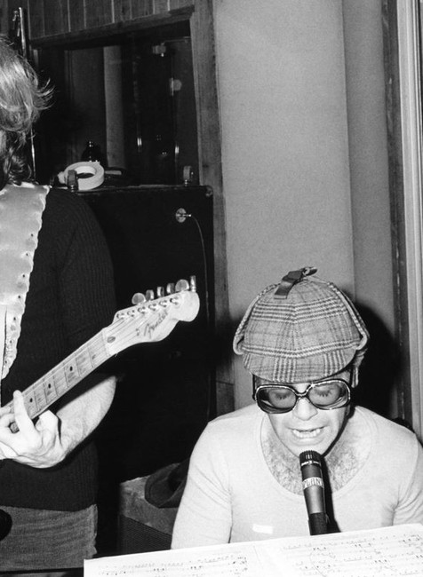 Elton John s Johnom Lennonom