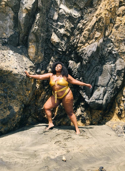 Screenshot_2020-07-07 Lizzo ( lizzobeeating) • Fotky a videá na Instagrame(6)