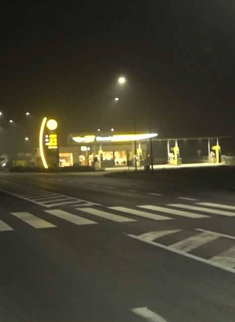 autobus chodec kamion 