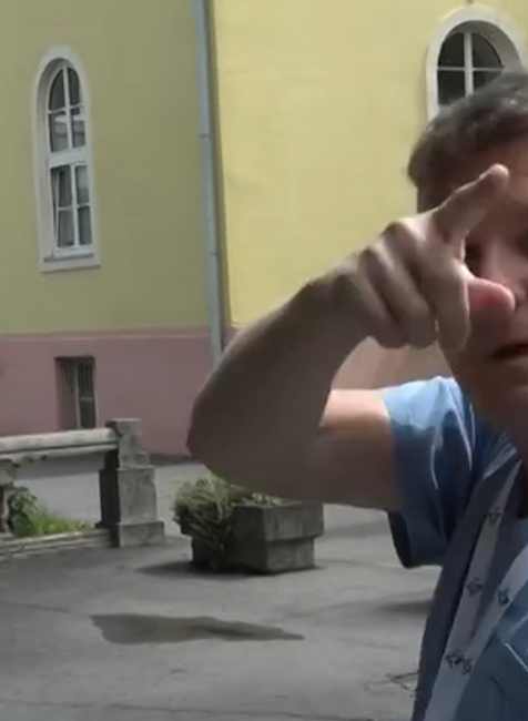 napadnutý primár