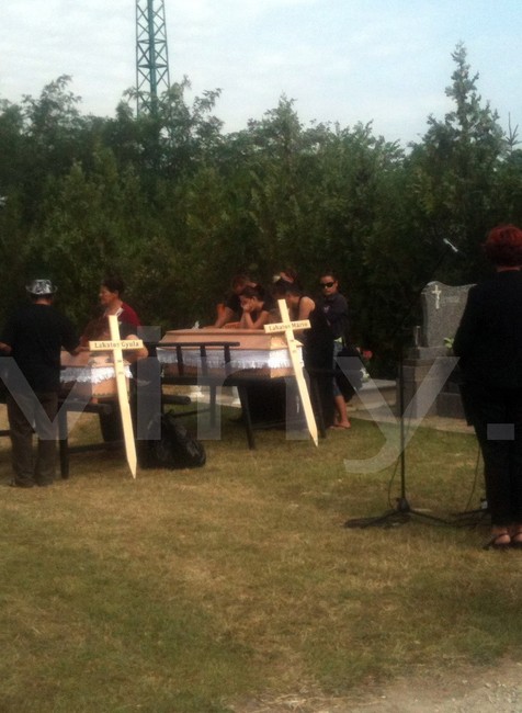 Hurbanovo_obete_policajt_streľba_posledná rozlúčka_pohreb_1