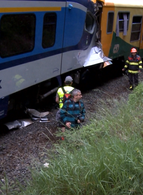 Tragédia v Čechách: Čelná zrážka vlakov si vyžiadala obete aj zranených