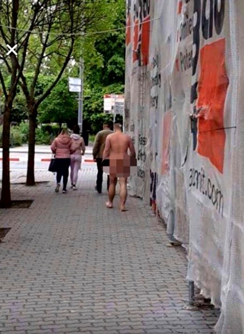 V Dunajskej Strede sa prechádzal nahý muž
