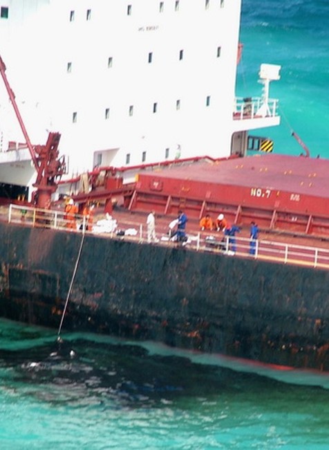 havaria lode velka koralova bariera 2