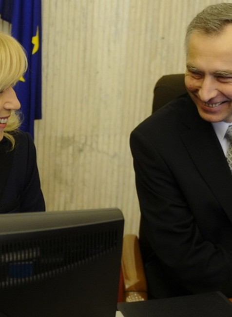 Premiérka Iveta Radičová a minister dopravy Ján Figeľ
