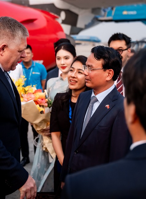 Premiér vo Vietname