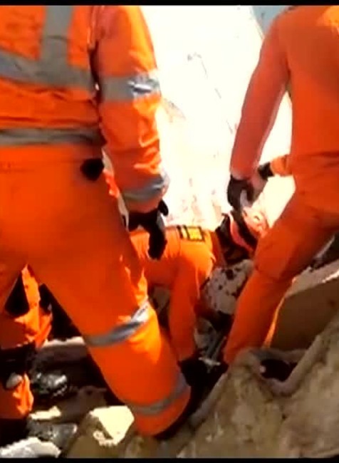 Obete po zemetrasení v Indonézii6019