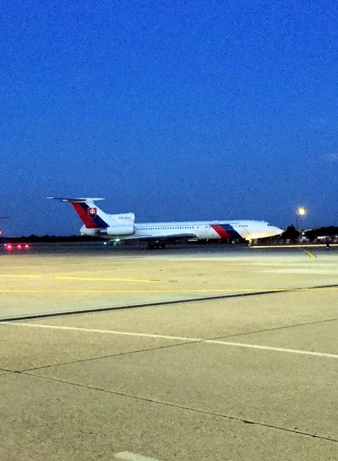 Bratislava letisko vládny špeciál havária autobus Srbsko 1