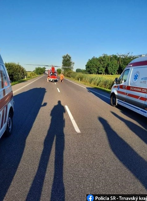 Na ceste za Kútmi vyhasol ďalší život. Vodič osobného auta zrážku neprežil