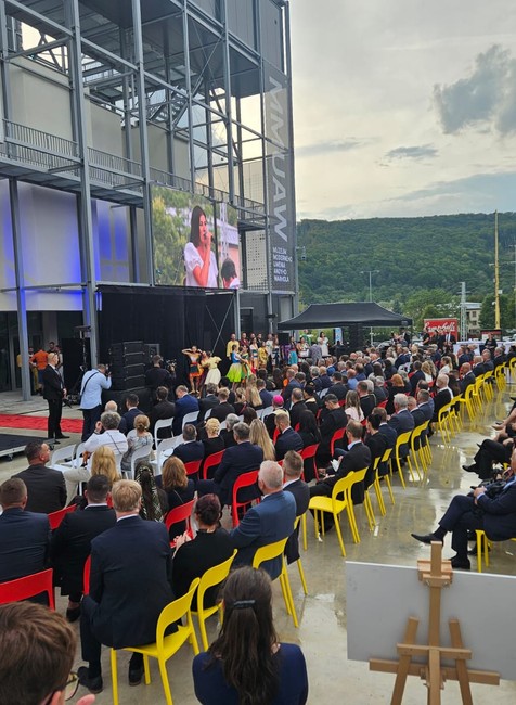 Otvorenie múzea Andyho Warhola v Medzilaborciach 1 