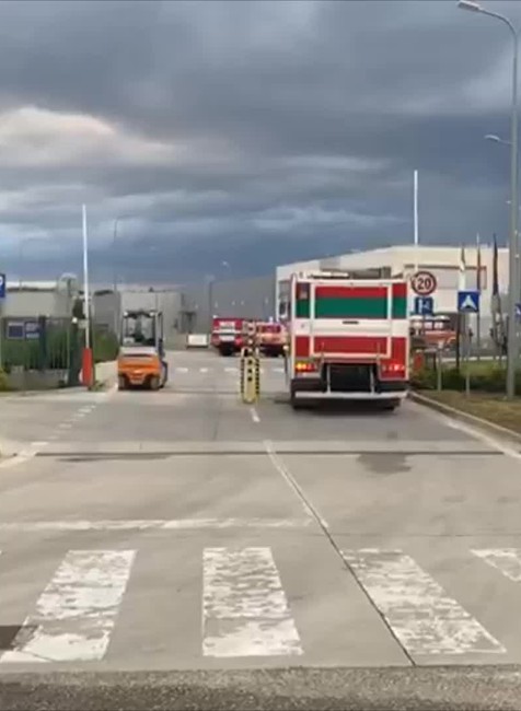 [multi] Vo Vrábľoch uniká nebezpečná látka. Museli evakuovať ľudí 2108