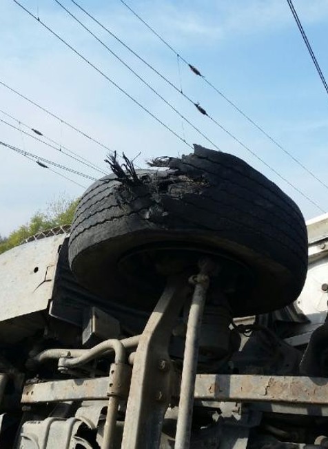 Nehoda, kamión, drevo, Dechtáre, Liptovský Mikuláš, 5