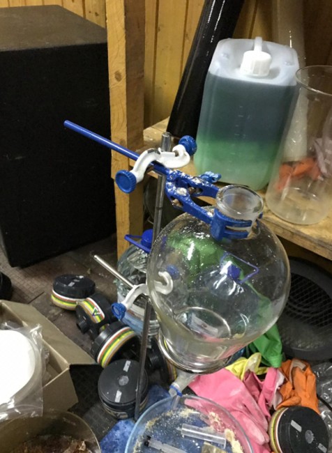 Ruského investigatívneho novinára zatkla polícia pre drogy. Podstrčili mi ich, tvrdí 