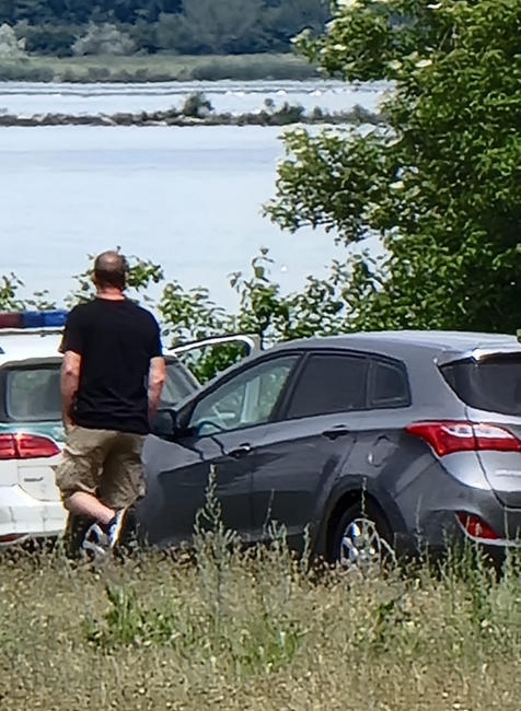 Na vodnom diele v Čunove vytiahli telo človeka