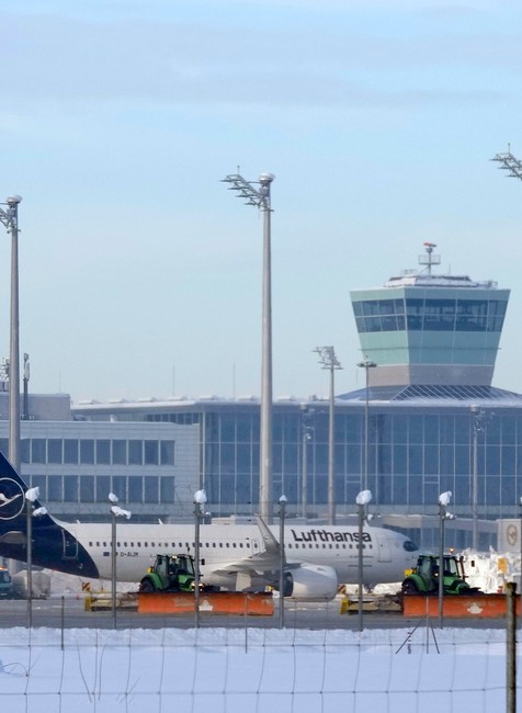 Počasie ochromilo letisko v Mníchove